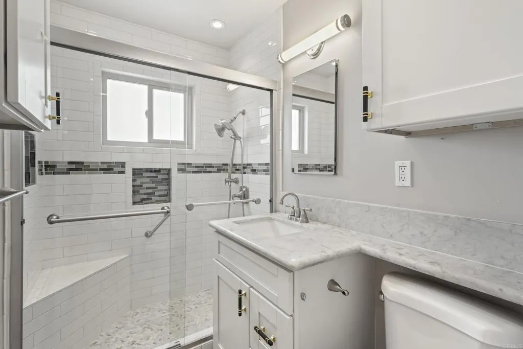 3067 J Street, San Diego, CA, 92102
