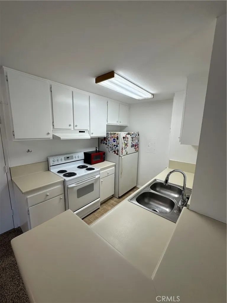 23515 Lyons UNIT 219, Valencia, CA, 91355
