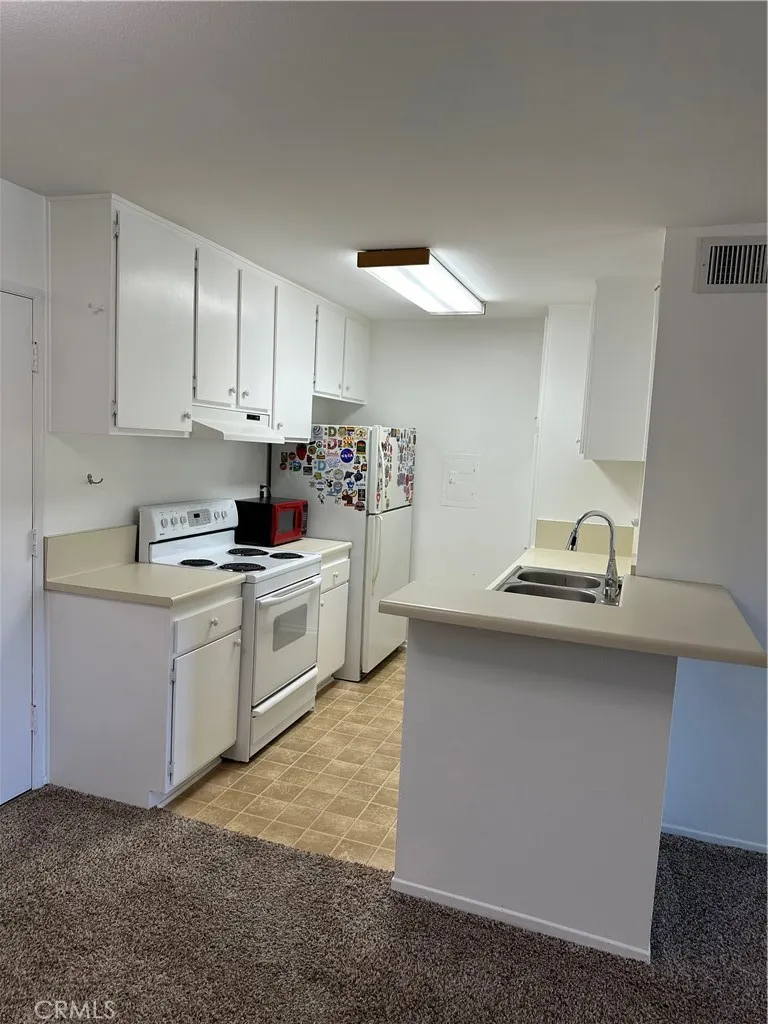 23515 Lyons UNIT 219, Valencia, CA, 91355