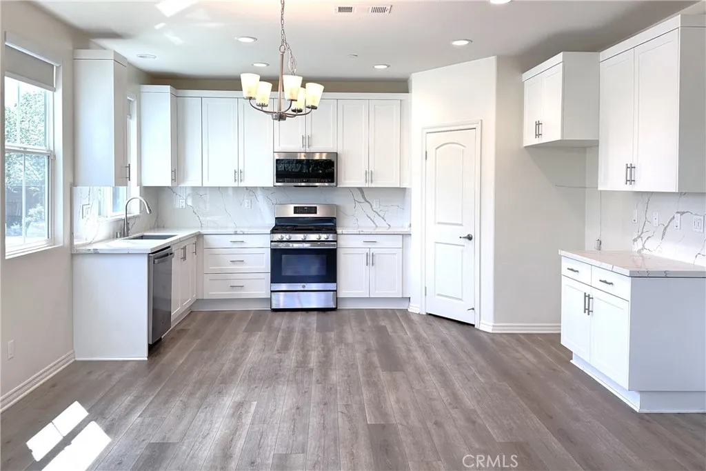 9318 Hellman Avenue Unit 4, Rancho Cucamonga, CA 91730 - Photo 5 of 28, Rancho Cucamonga, CA