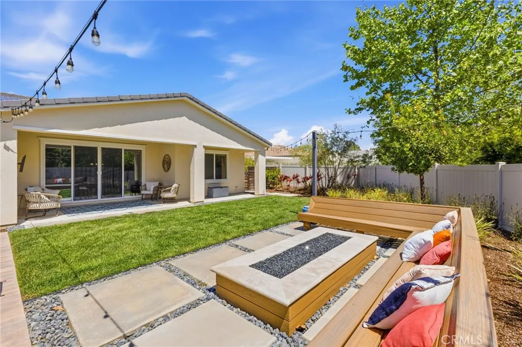 https://cdn.realtyfeed.com/cdn/127/306693589/1590e73ca92e9e2149d3196aa42734de.webp