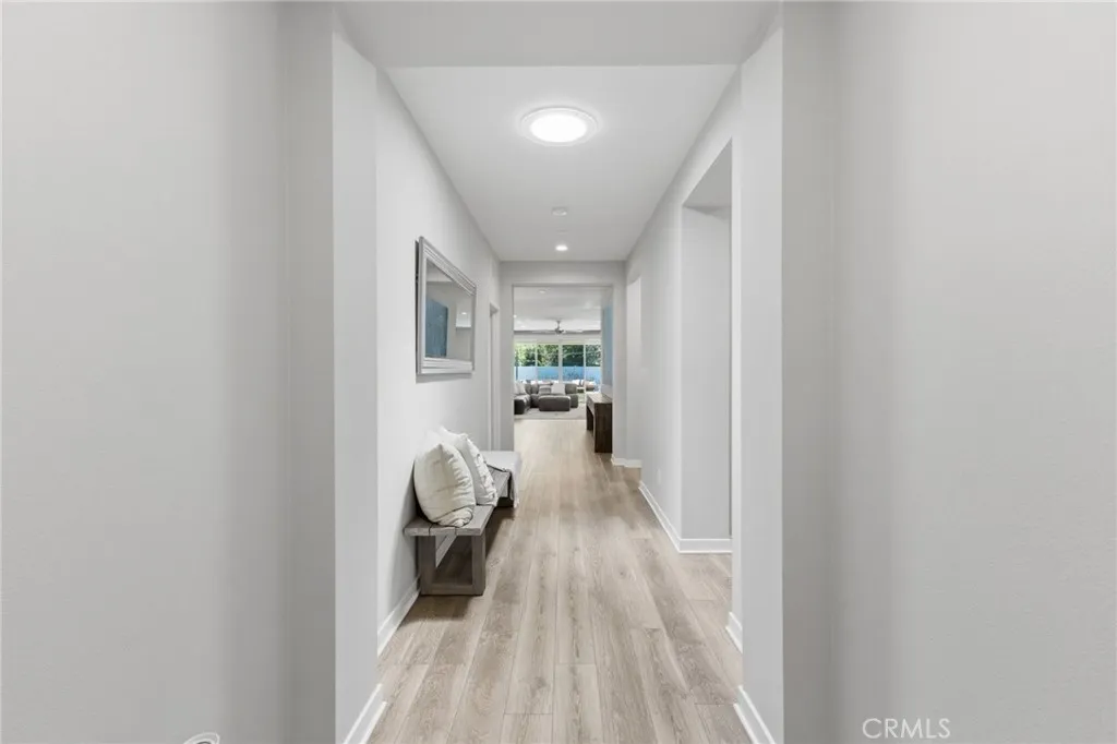 https://cdn.realtyfeed.com/cdn/127/306693589/1acb779e68f65474b01e64df00a4f0e7.webp