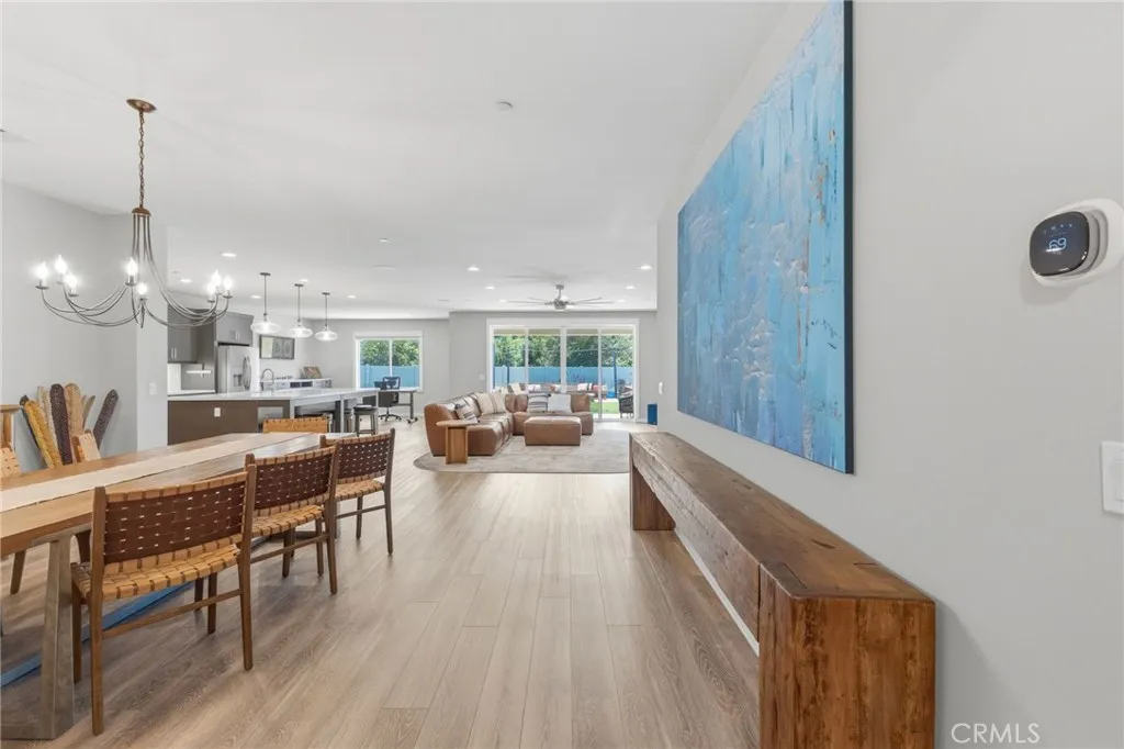 https://cdn.realtyfeed.com/cdn/127/306693589/28de7745456044613367990ffa70a974.webp