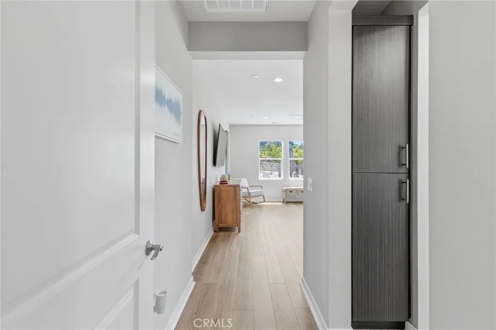 https://cdn.realtyfeed.com/cdn/127/306693589/3cd37269bd2eb5f83966f2cdecda58b7.webp