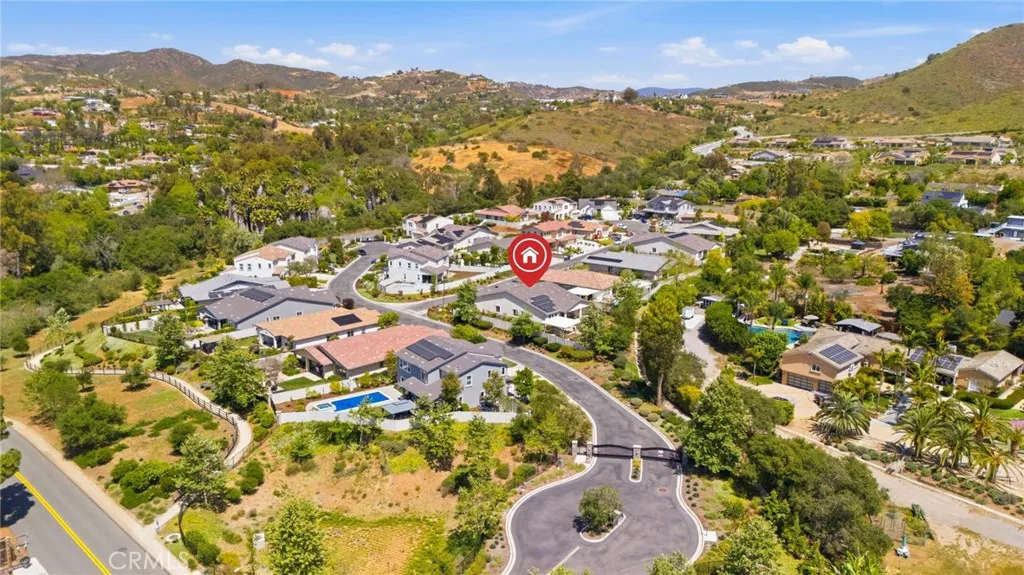 https://cdn.realtyfeed.com/cdn/127/306693589/6df73021b5ad6dd4b59a810aac8851c8.webp