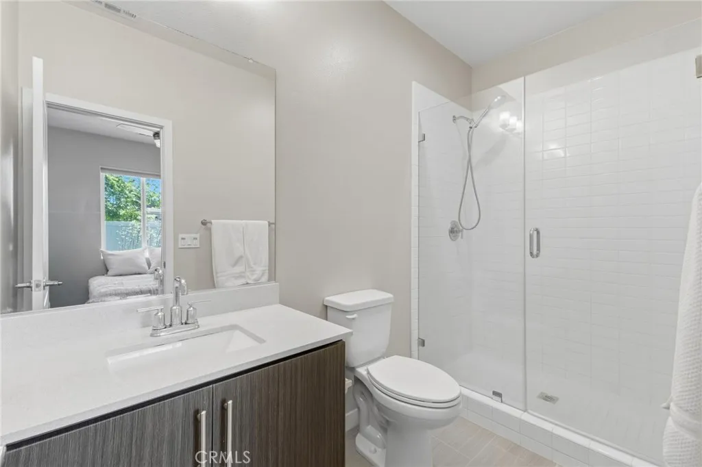 https://cdn.realtyfeed.com/cdn/127/306693589/7b9e55eac6ec3bf96ae92bfea9d658f6.webp