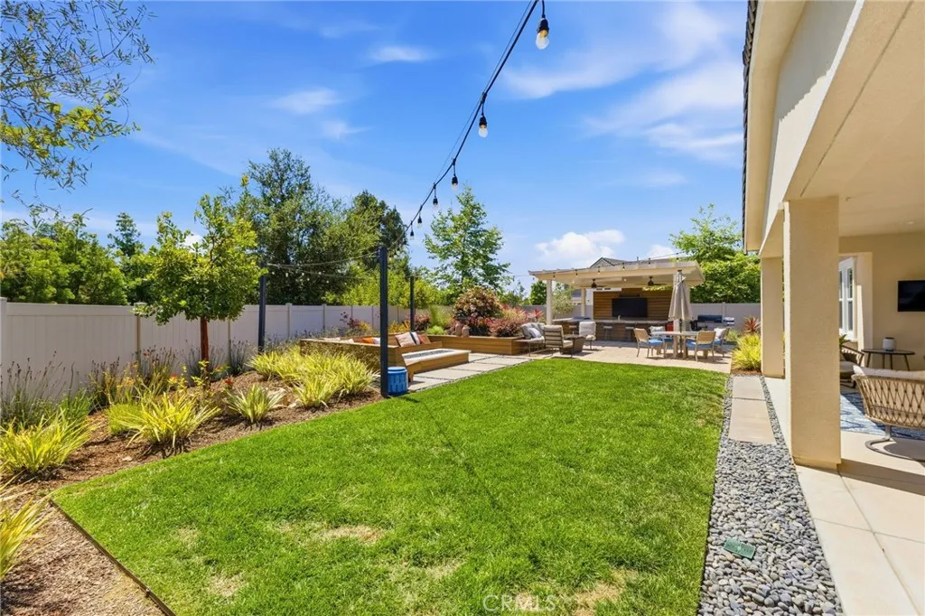 https://cdn.realtyfeed.com/cdn/127/306693589/8612df39470bae438d55ae22f7e0f664.webp