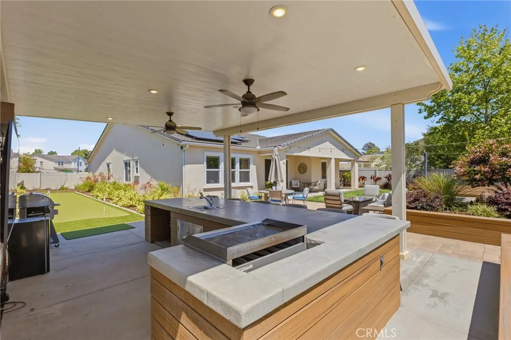 https://cdn.realtyfeed.com/cdn/127/306693589/8d048e3a057228821122ca4b28ab955c.webp