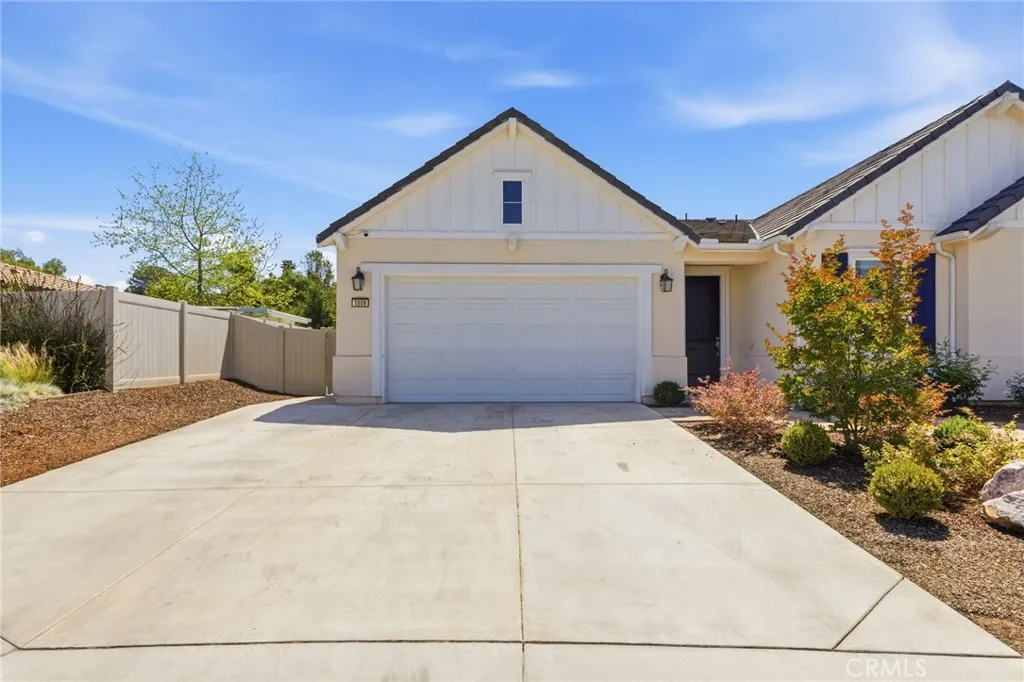 https://cdn.realtyfeed.com/cdn/127/306693589/99698080e0d717e893cc1d3dc5fbedf7.webp