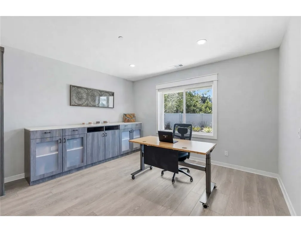 https://cdn.realtyfeed.com/cdn/127/306693589/a5b3aea71d46573b1729c8ed81f0f0b9.webp