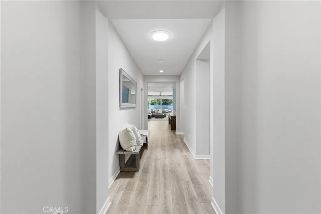 https://cdn.realtyfeed.com/cdn/127/306693589/ac026d19e8c746cc215f1e47fe3ae490.webp