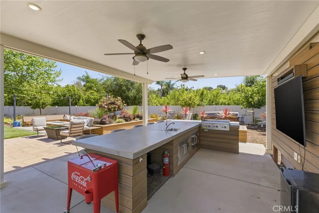 https://cdn.realtyfeed.com/cdn/127/306693589/b9ffd04475a3585200646579a98ca02d.webp