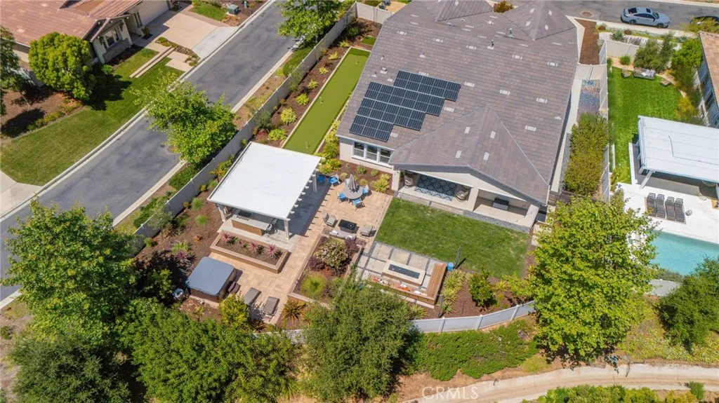 https://cdn.realtyfeed.com/cdn/127/306693589/f0ada674690fd1437c9b836821aa8fb7.webp