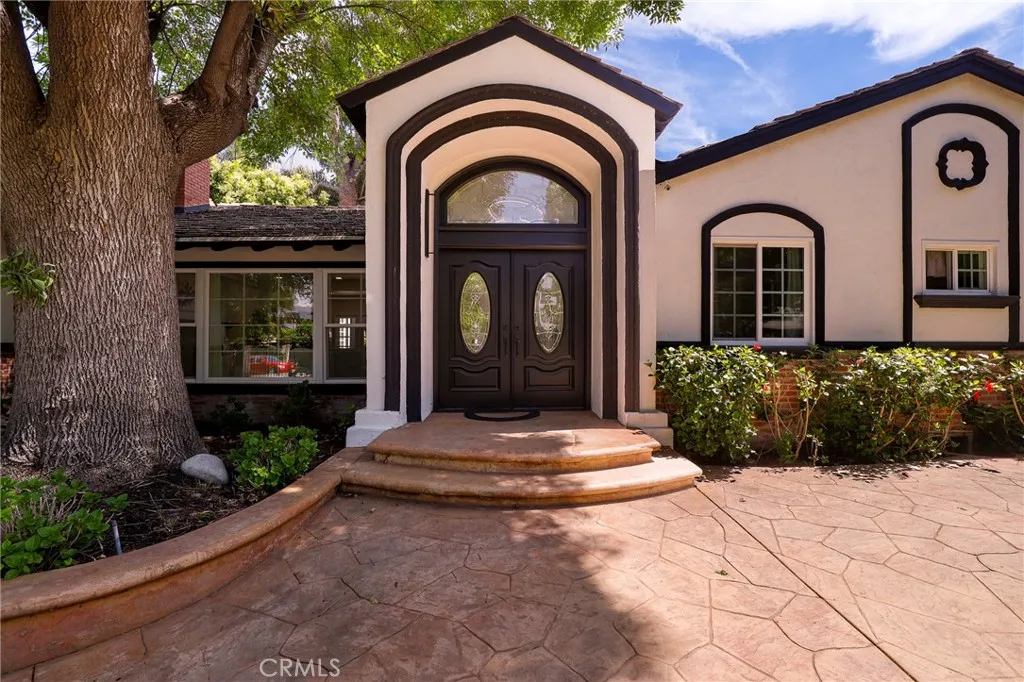 Sherman Oaks, CA 91403