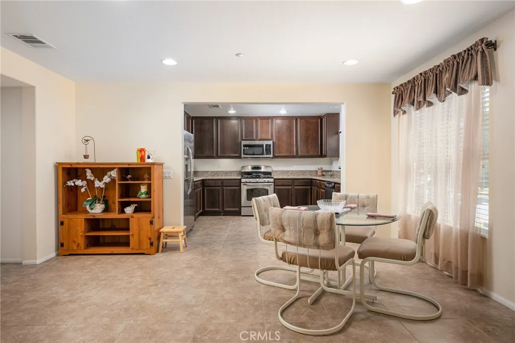 238 Paseo Gregario, Palm Desert, CA 92211 - Photo 5 of 31, Palm Desert, CA