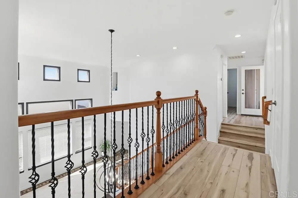 https://cdn.realtyfeed.com/cdn/127/306693644/27fb36e319e7c68248e192974e8edf8e.webp
