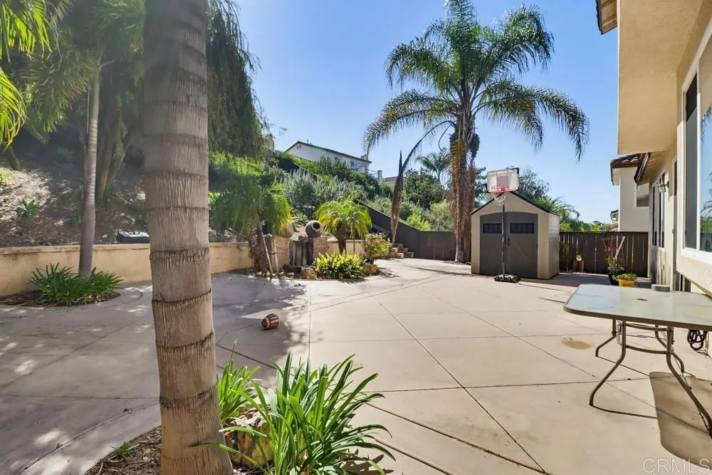 https://cdn.realtyfeed.com/cdn/127/306693644/3241539ec6551762028e69c55773ee0e.webp