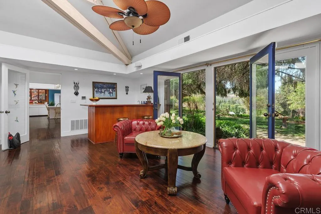 https://cdn.realtyfeed.com/cdn/127/306693716/3b72fd286fdb958a7c403e236aee9b33.webp