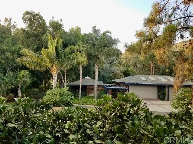 https://cdn.realtyfeed.com/cdn/127/306693716/8d3aeaa7a9be4e13df295385ab17d522.webp