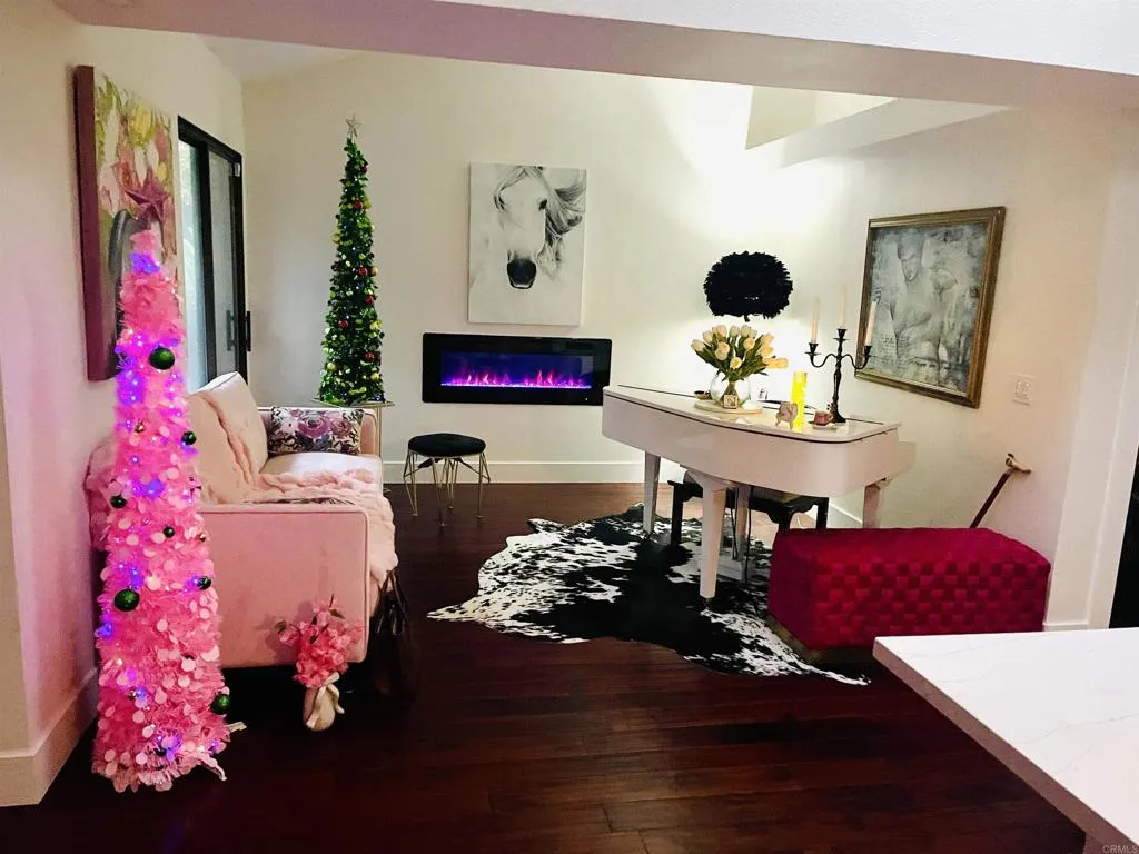 https://cdn.realtyfeed.com/cdn/127/306693716/aa3d2195cf14eb4a38253f170f420654.webp