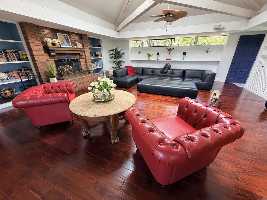 https://cdn.realtyfeed.com/cdn/127/306693716/af98f4ee6f95b1542f1b068f4b2f48d8.webp