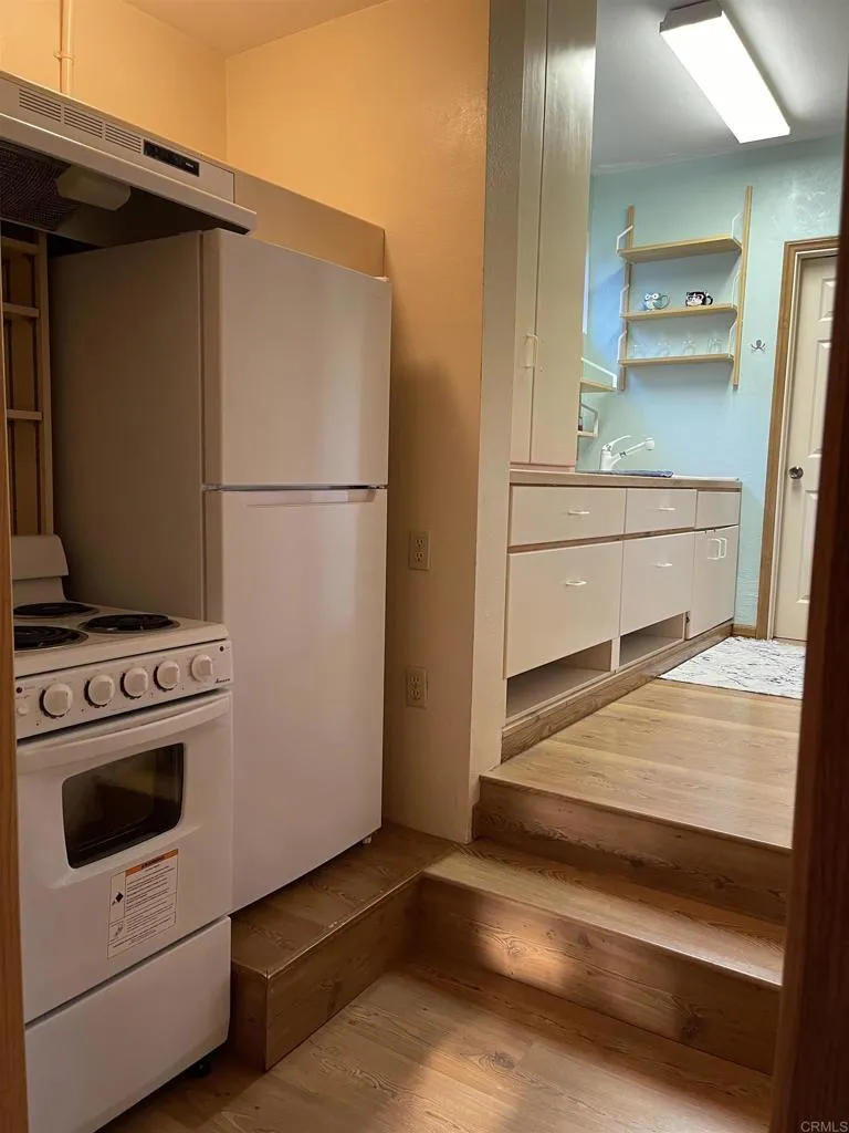 https://cdn.realtyfeed.com/cdn/127/306693716/b0657b71887626bf074bb2eb4563f3b3.webp