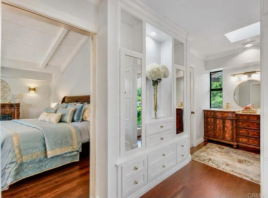 https://cdn.realtyfeed.com/cdn/127/306693716/b3d944f503640f38f5607dee6662bb14.webp