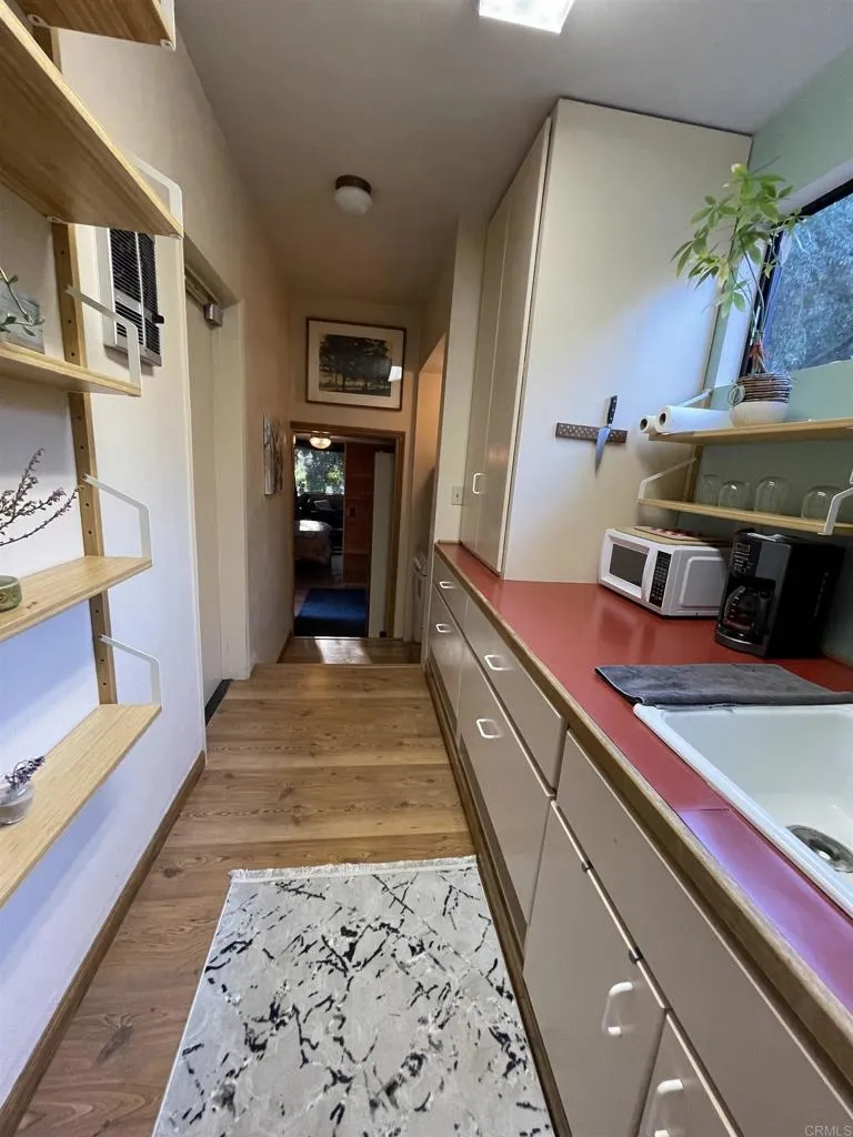 https://cdn.realtyfeed.com/cdn/127/306693716/df6228044e11d5e24fb07ed6a7163230.webp
