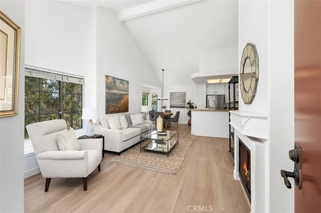 https://cdn.realtyfeed.com/cdn/127/306693851/163d6da91d3ceda171c9b002916e0ae3.webp