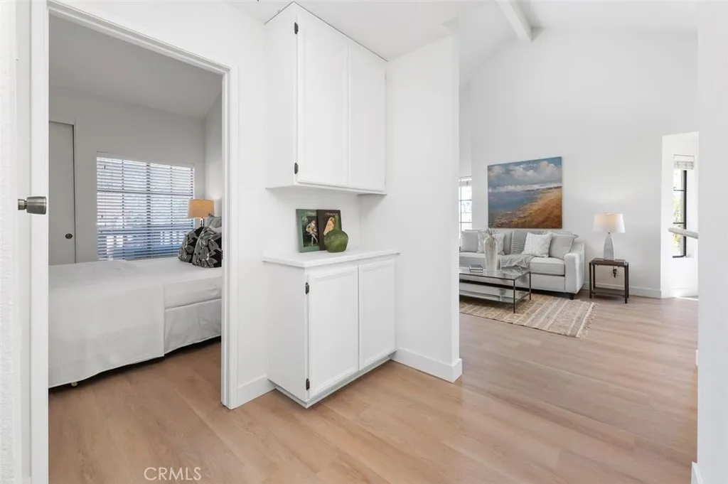 https://cdn.realtyfeed.com/cdn/127/306693851/4093ff201b589a18a941fd89f0408bbb.webp