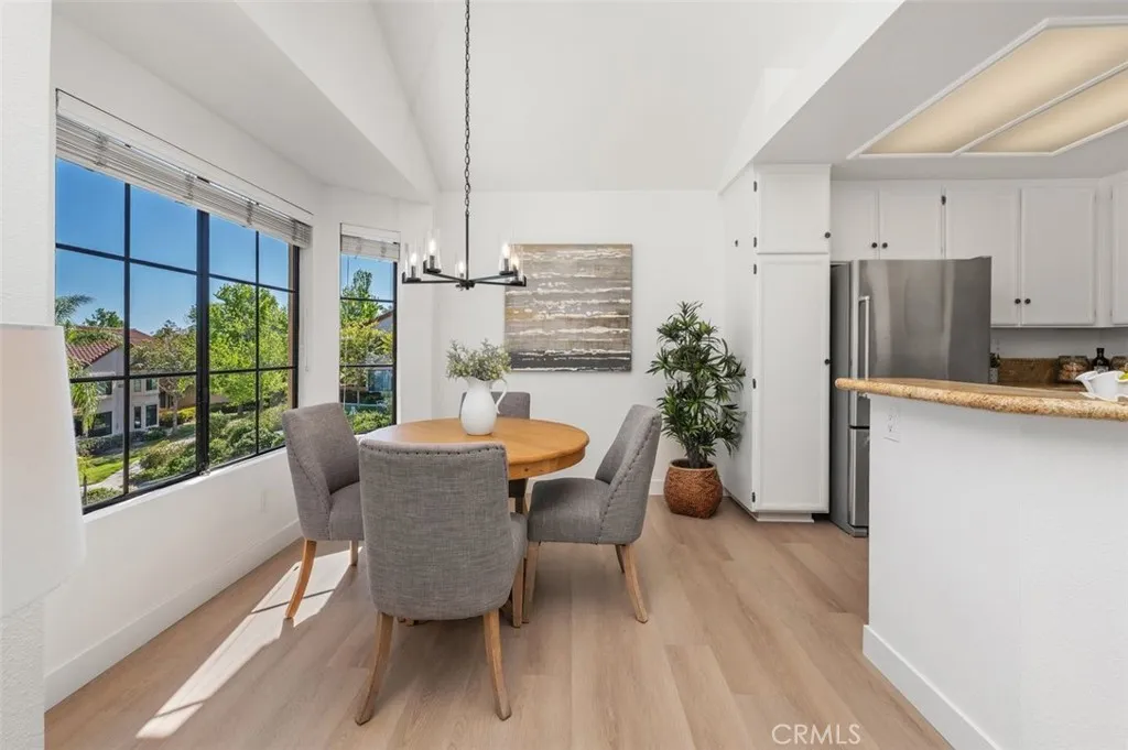 Photo #8: ND26082572 Listing: Photo #8