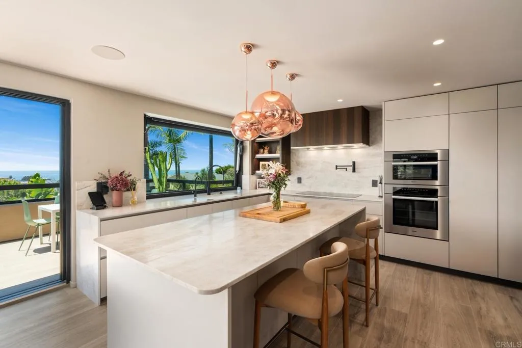 255 Patty Hill Drive, Solana Beach, CA, 92075