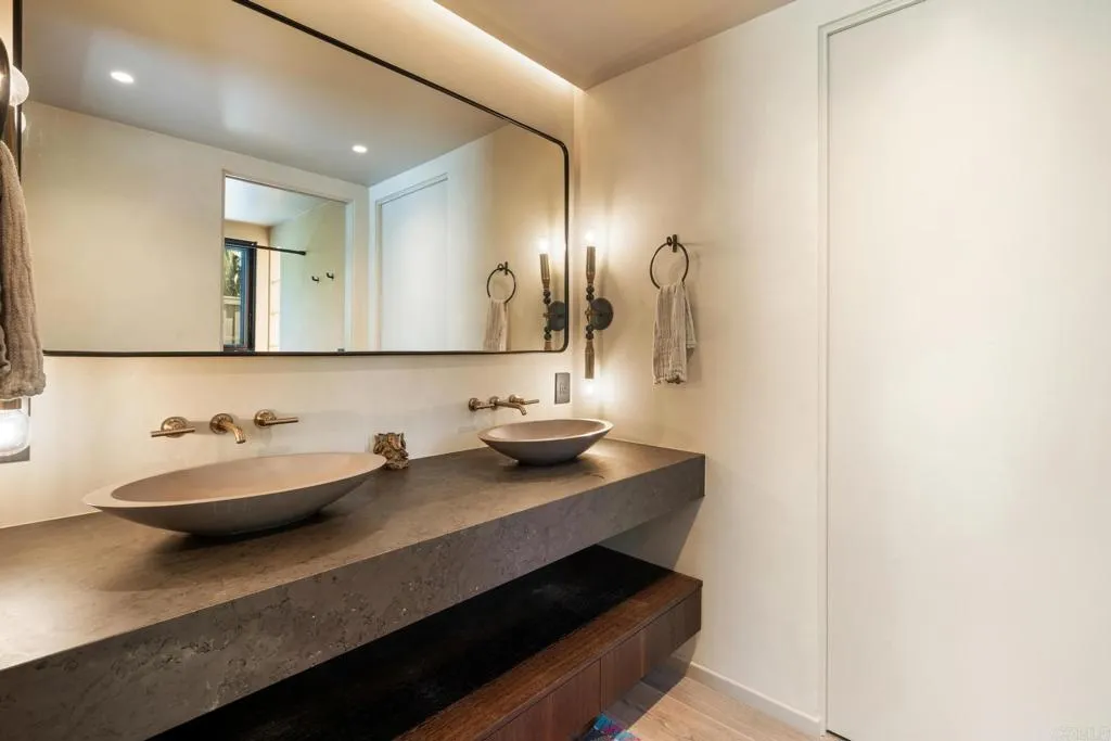 255 Patty Hill Drive, Solana Beach, CA, 92075