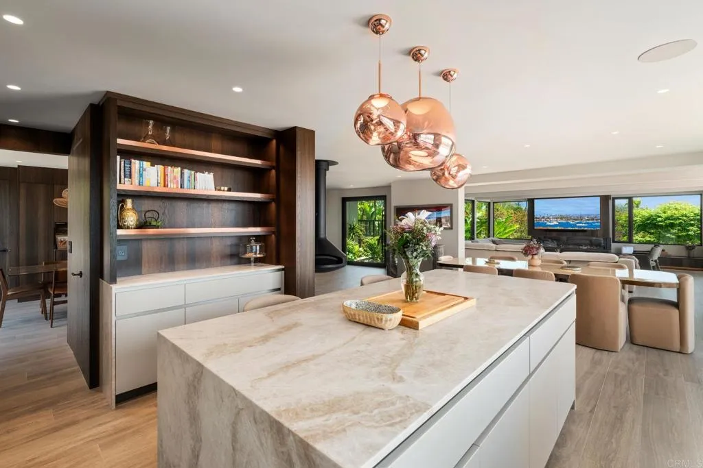 255 Patty Hill Drive, Solana Beach, CA, 92075
