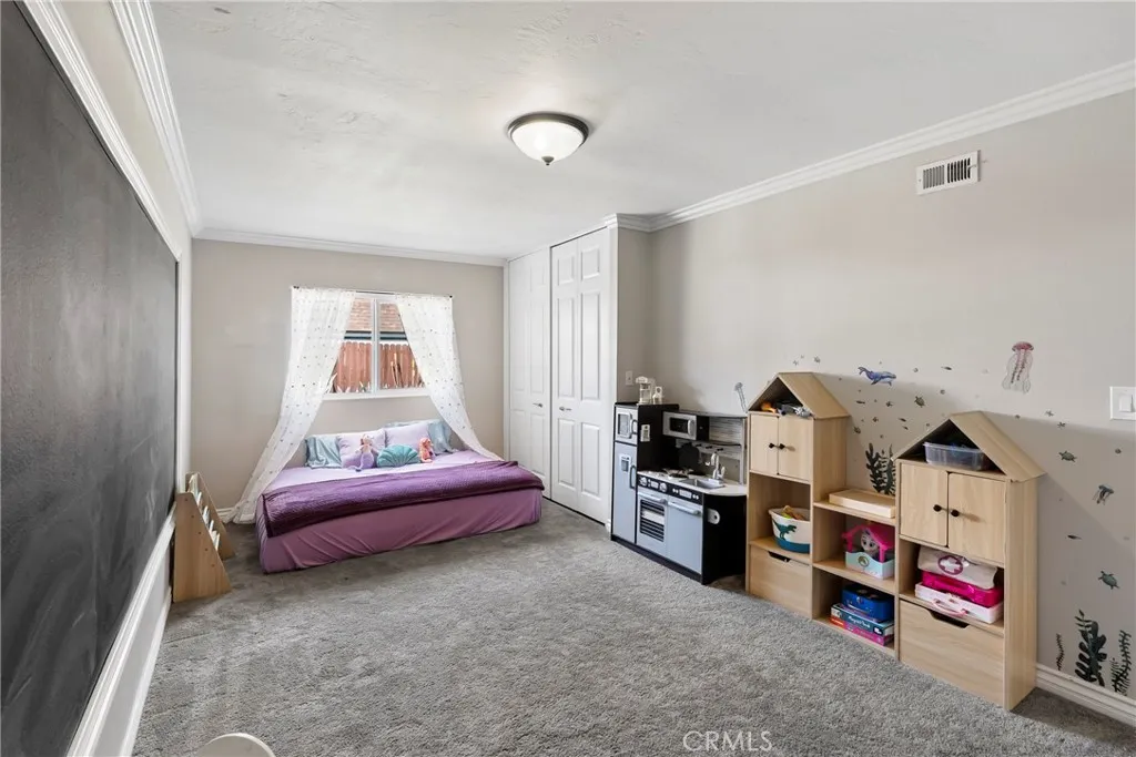 https://cdn.realtyfeed.com/cdn/127/306693925/2ffbaf81c6df5f48fbed0e0fe6c4dd38.webp