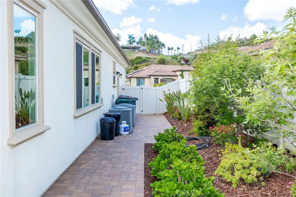 https://cdn.realtyfeed.com/cdn/127/306693928/9f0dc74caf8eb637d44313e760c2959d.webp