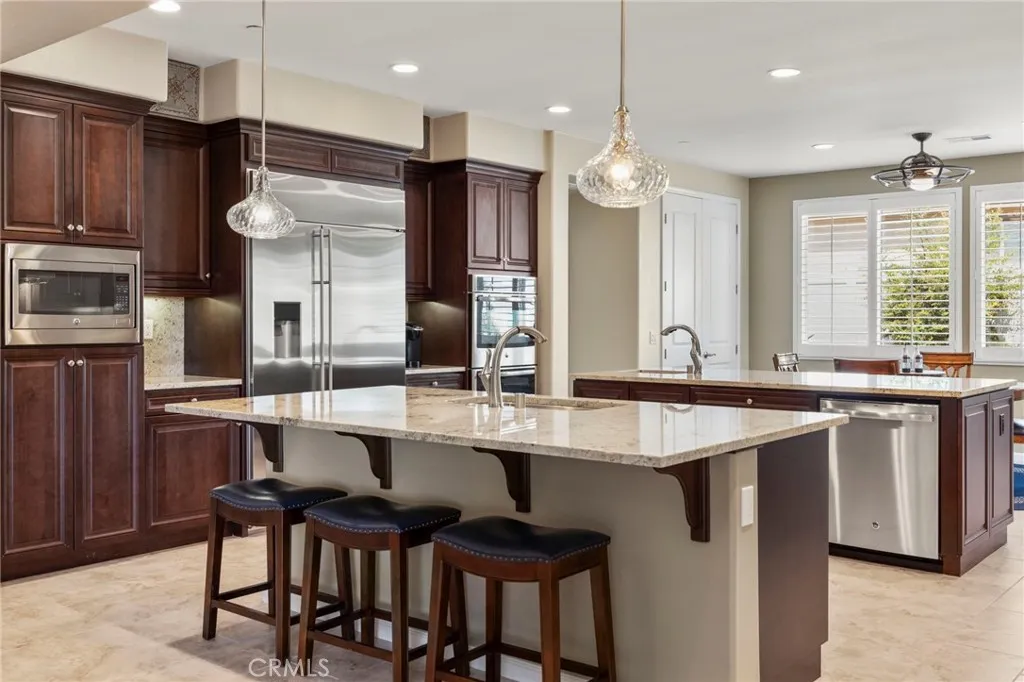 https://cdn.realtyfeed.com/cdn/127/306693928/ba9457e980219c41ad7a13548b6f3d1a.webp