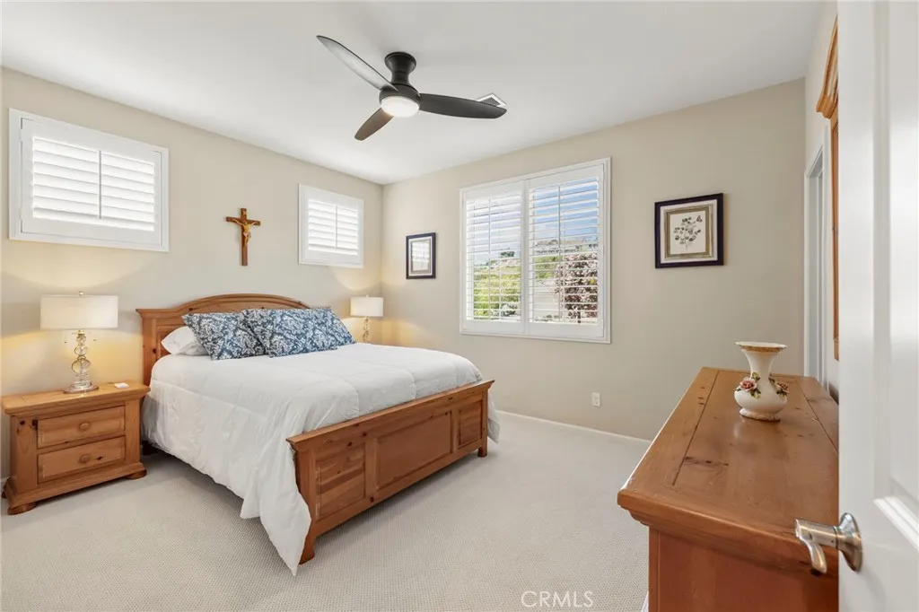 https://cdn.realtyfeed.com/cdn/127/306693928/d160dababd753f2dcb3bbfd06f529658.webp