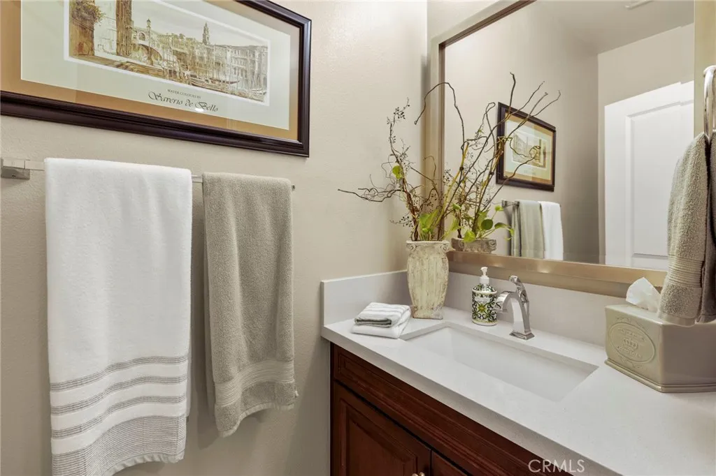 https://cdn.realtyfeed.com/cdn/127/306693928/e298f8c2c077f531edac3153e2c10de3.webp