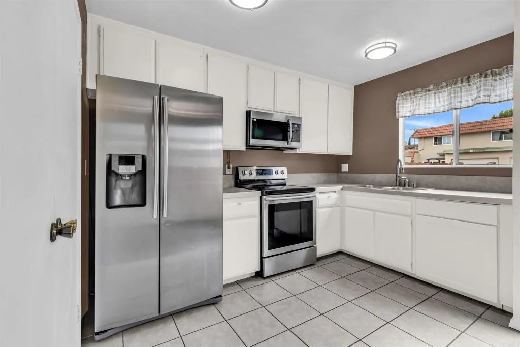 1643 Rue de Valle, San Marcos, CA, 92078