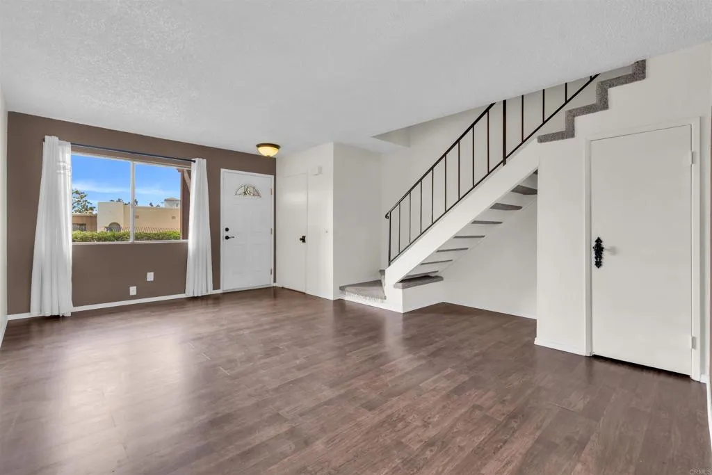 1643 Rue de Valle, San Marcos, CA, 92078