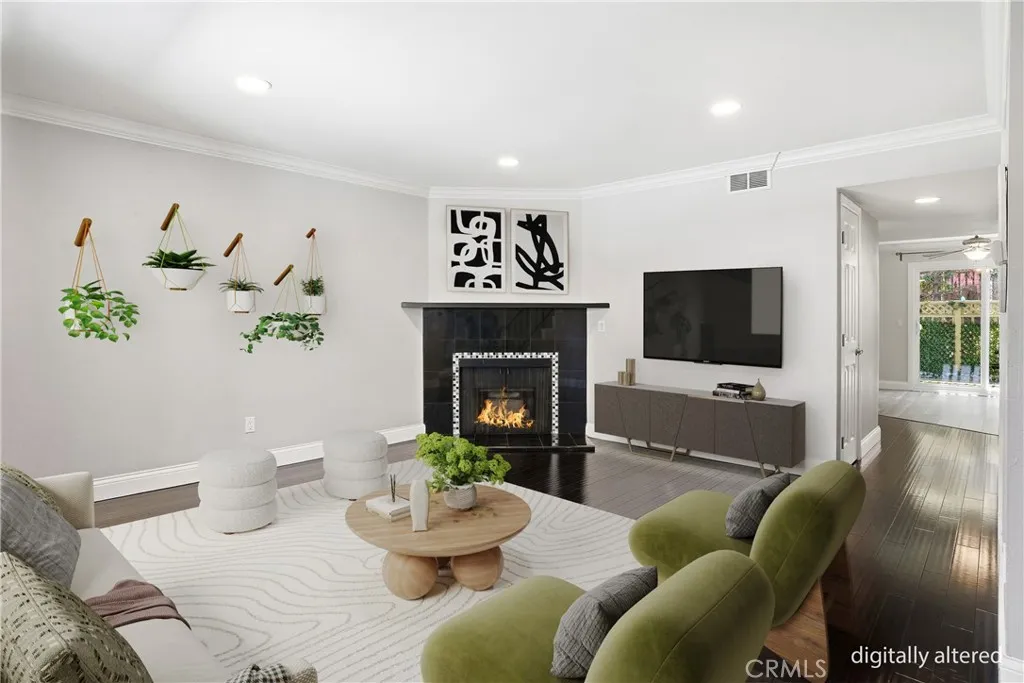 809 N Spurgeon Street Unit 5