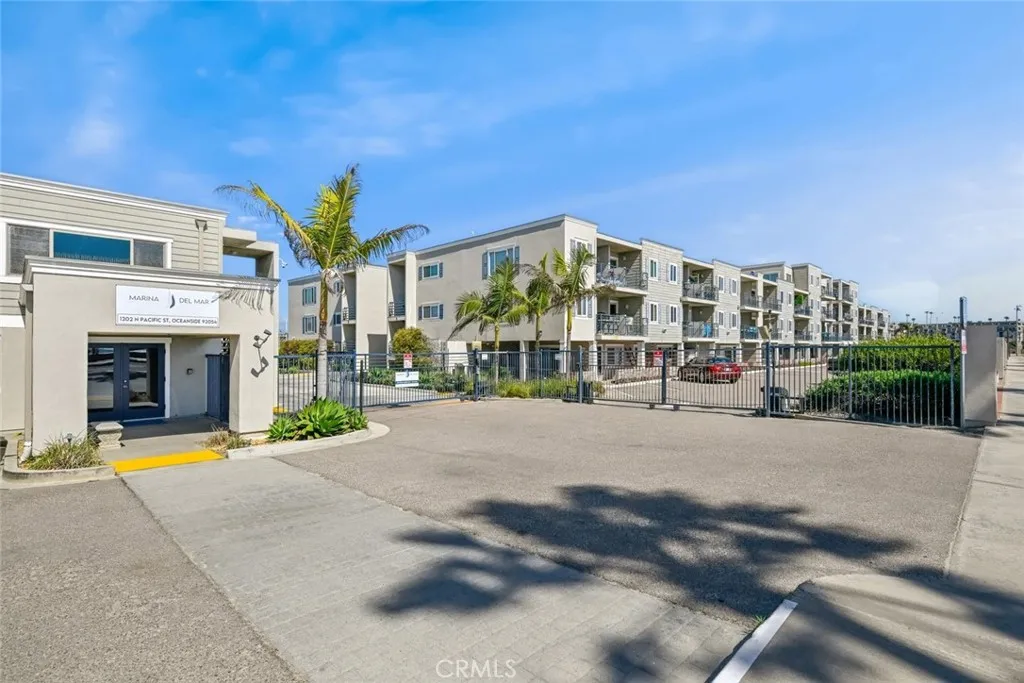 Photo #38: OC26081990 Listing: Photo #38