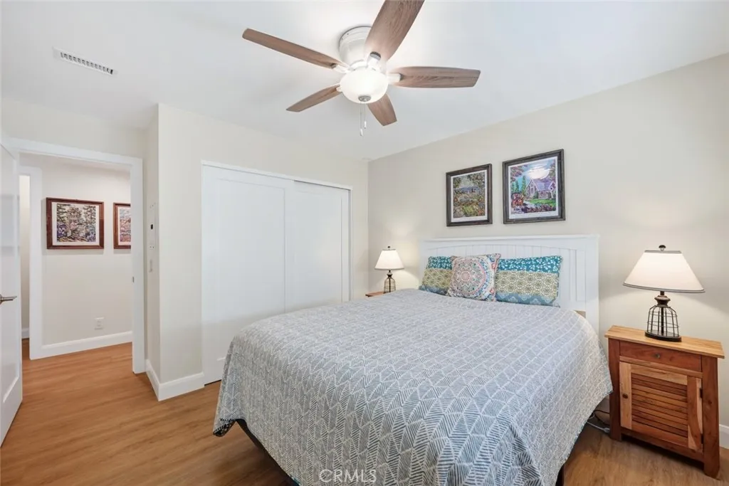 Photo #16: OC26081990 Listing: Photo #16