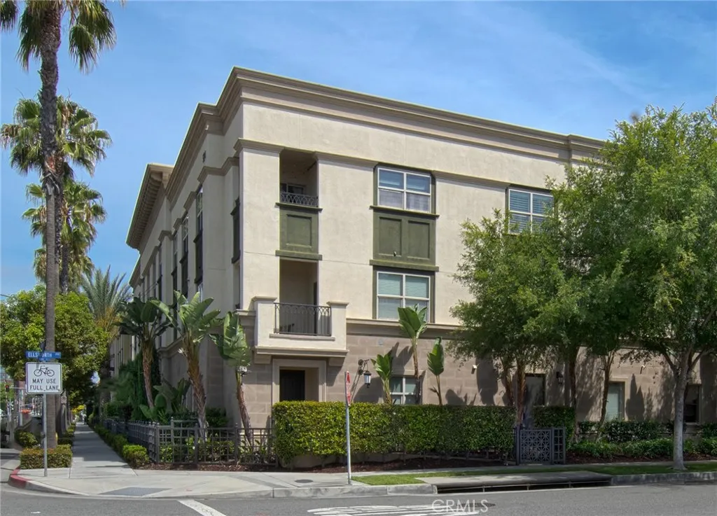 Anaheim, CA 92805