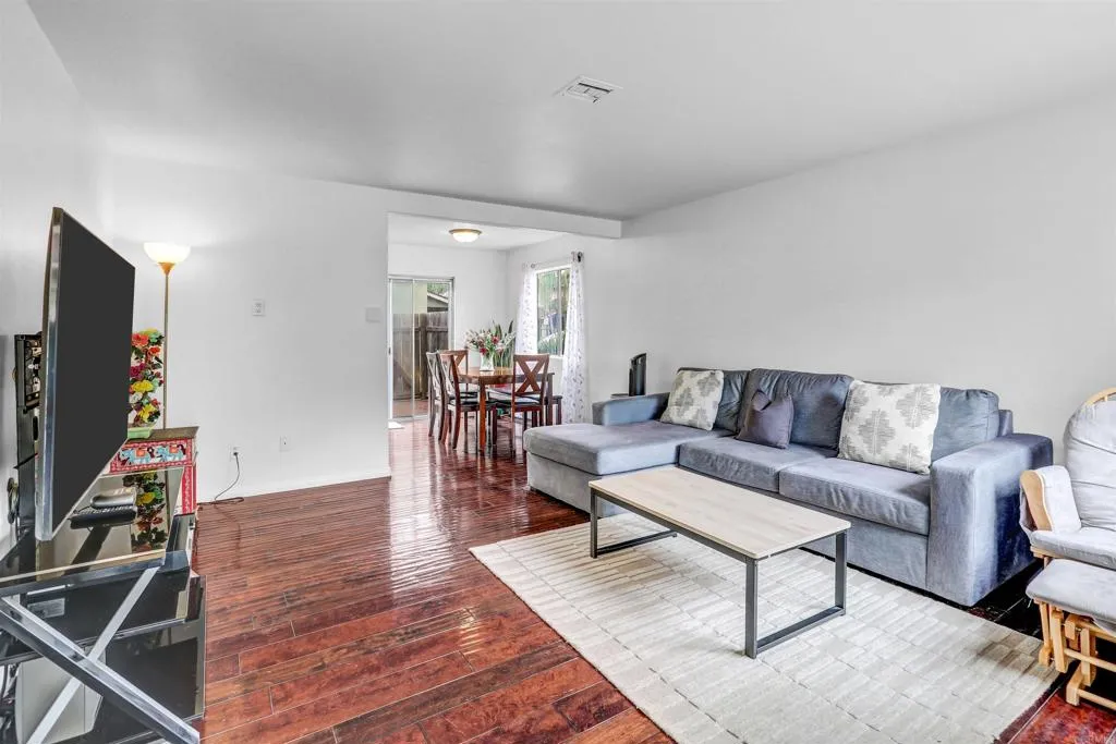 Photo #5: PTP2602877 Listing: Photo #5