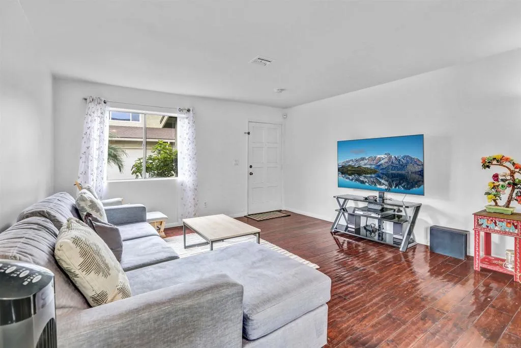 Photo #7: PTP2602877 Listing: Photo #7