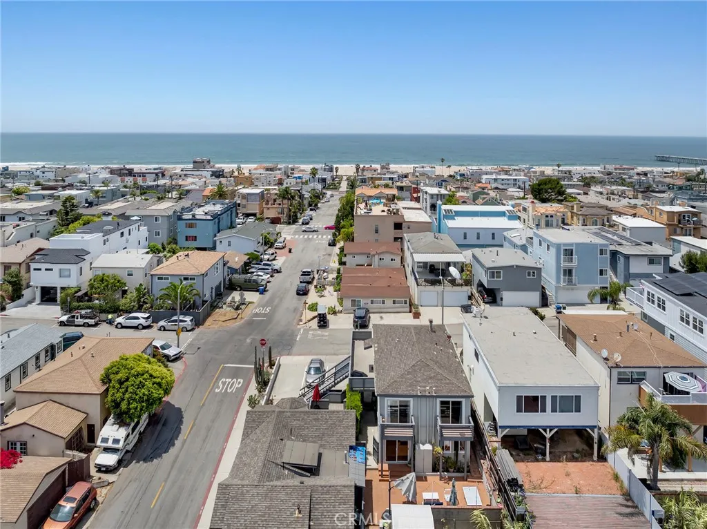 8866 Tulare Drive UNIT 306C, Huntington Beach, CA, 92646