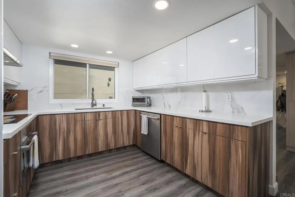 https://cdn.realtyfeed.com/cdn/127/306694208/030f61ffd17f29c17b4369c75b456a1a.webp