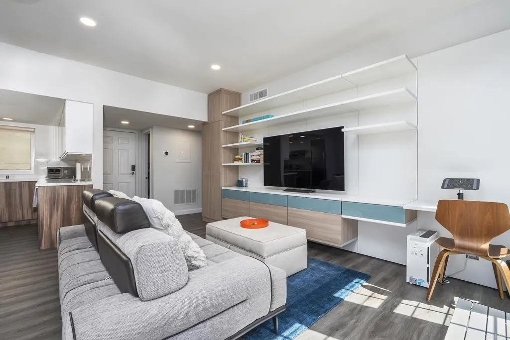 https://cdn.realtyfeed.com/cdn/127/306694208/73e2982842405d6023ab271a66bd8858.webp